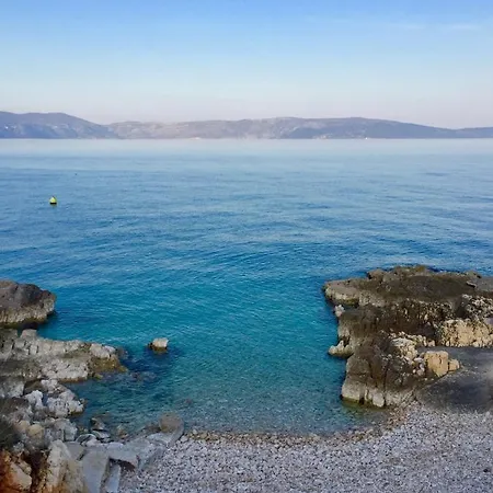 Residence4a-appartamento Rosso Lejlighed Ravni