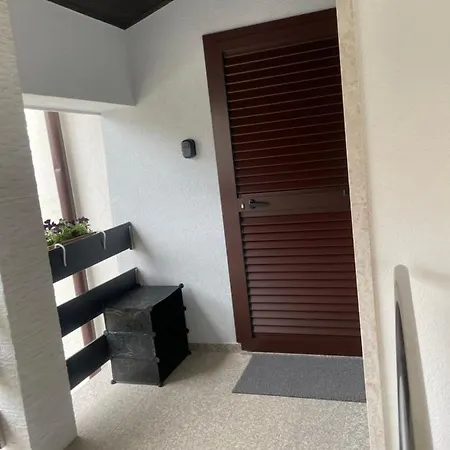 Residence4a-appartamento Rosso Ravni